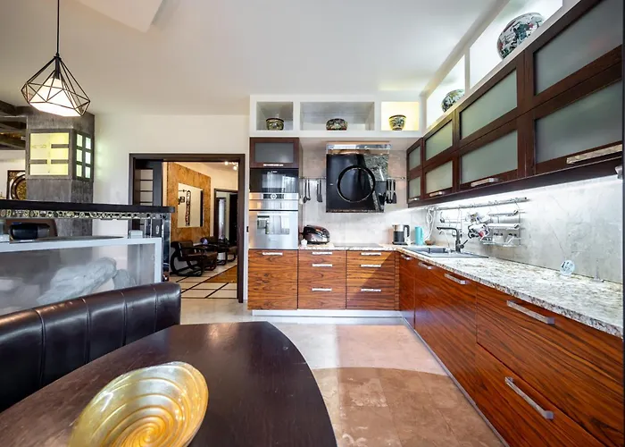 Tokyo Luxury * Oděsa